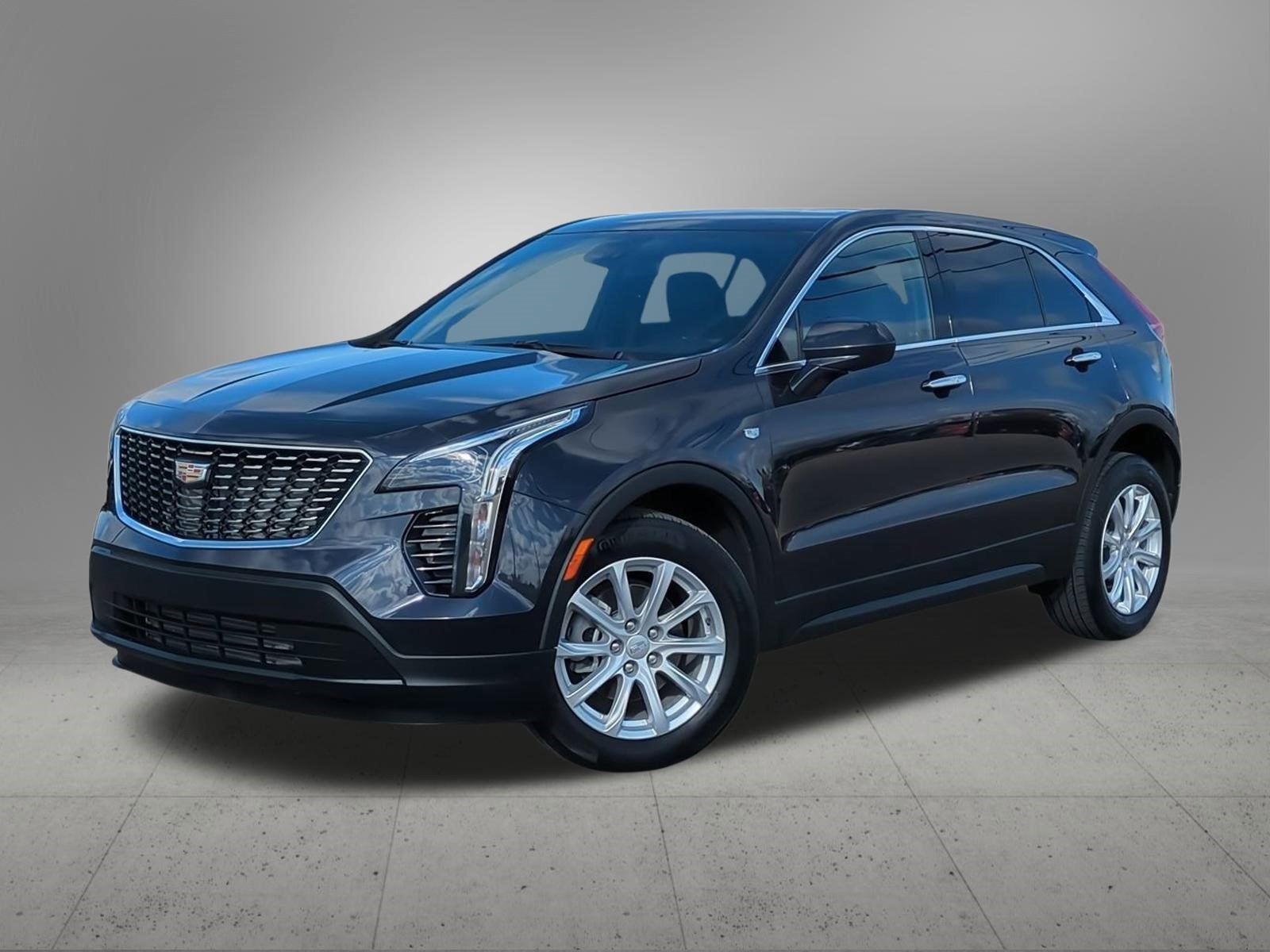 Certified 2023 Cadillac XT4 Luxury w/ Cold Weather Package