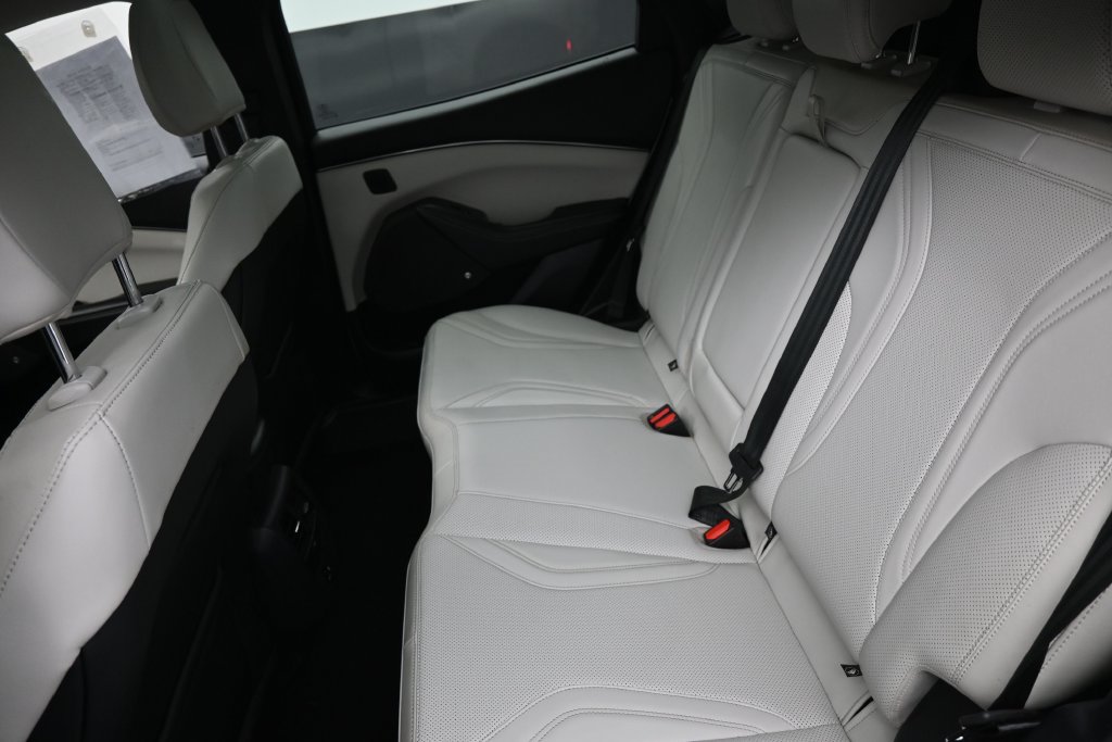 Used 2022 Ford Mustang Mach-E Premium AWD/4WD image 25