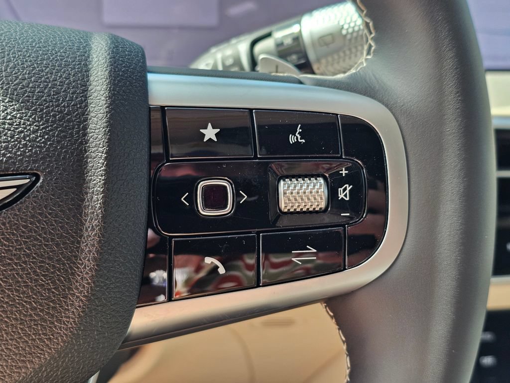 New 2026 Genesis GV70 2.5T Advanced AWD/4WD image 35