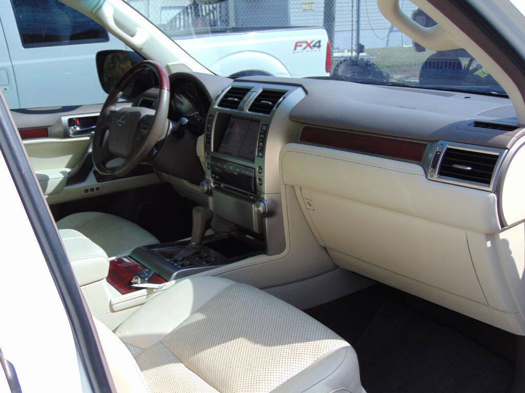 Used 2012 Lexus GX 460 Premium image 30
