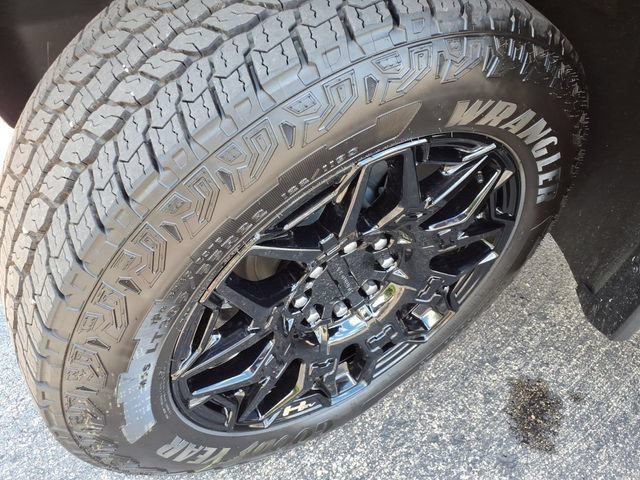 New 2026 GMC Hummer EV SUV AWD/4WD image 15