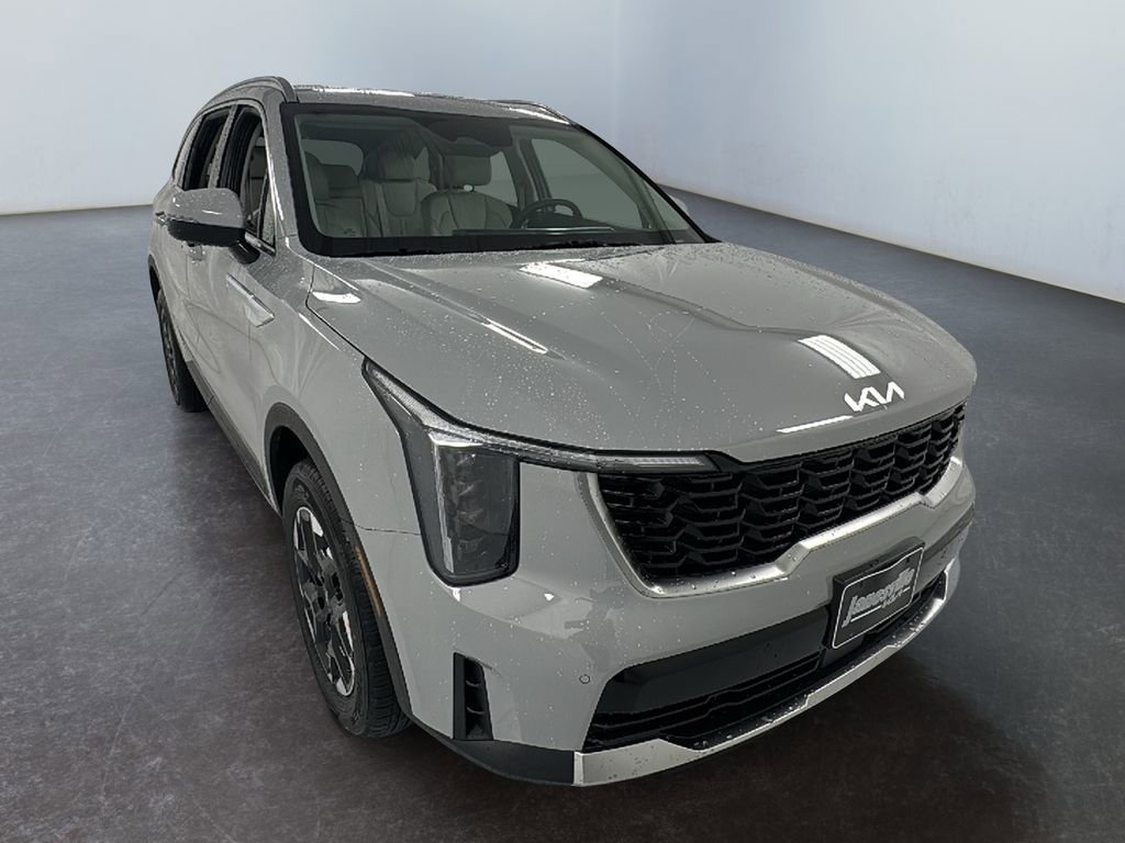 New 2026 Kia Sorento S image 1