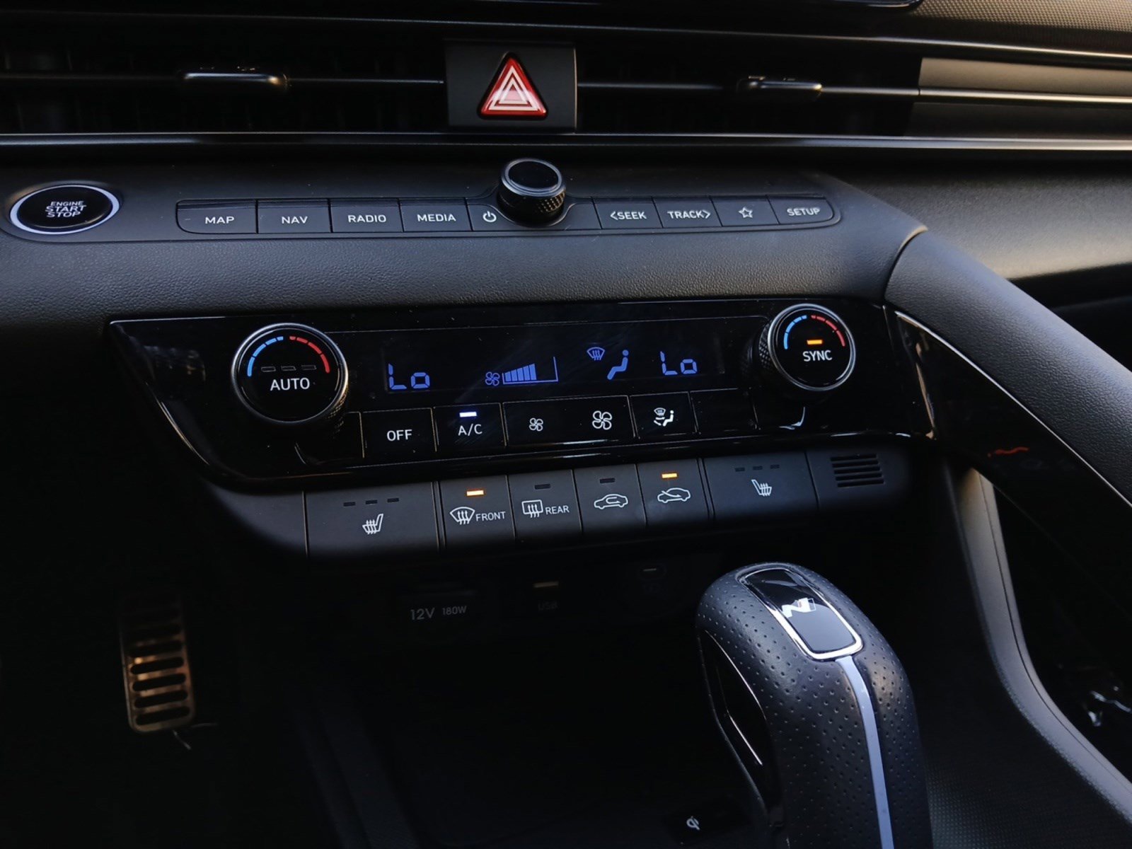 Certified 2025 Hyundai Elantra N Base image 45