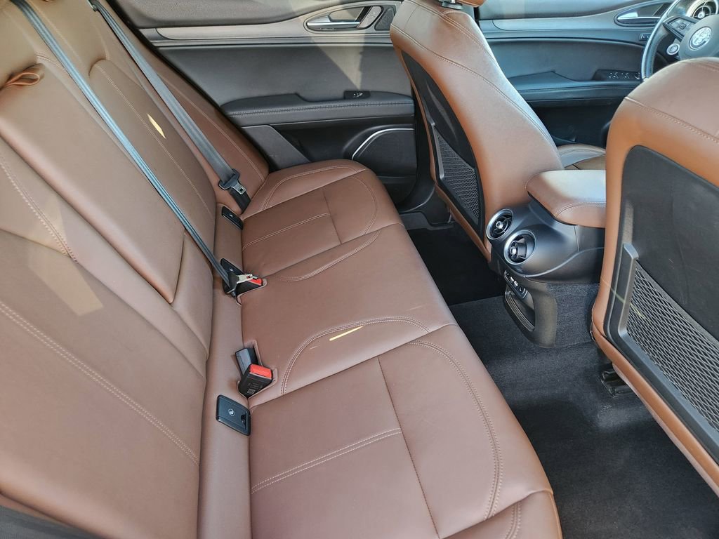 Used 2022 Alfa Romeo Stelvio Ti image 22