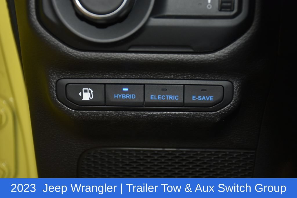 Used 2023 Jeep Wrangler Unlimited w/ Cold Weather Group AWD/4WD image 9