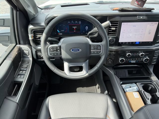 New 2026 Ford F250 Lariat w/ Black Appearance Package AWD/4WD image 12