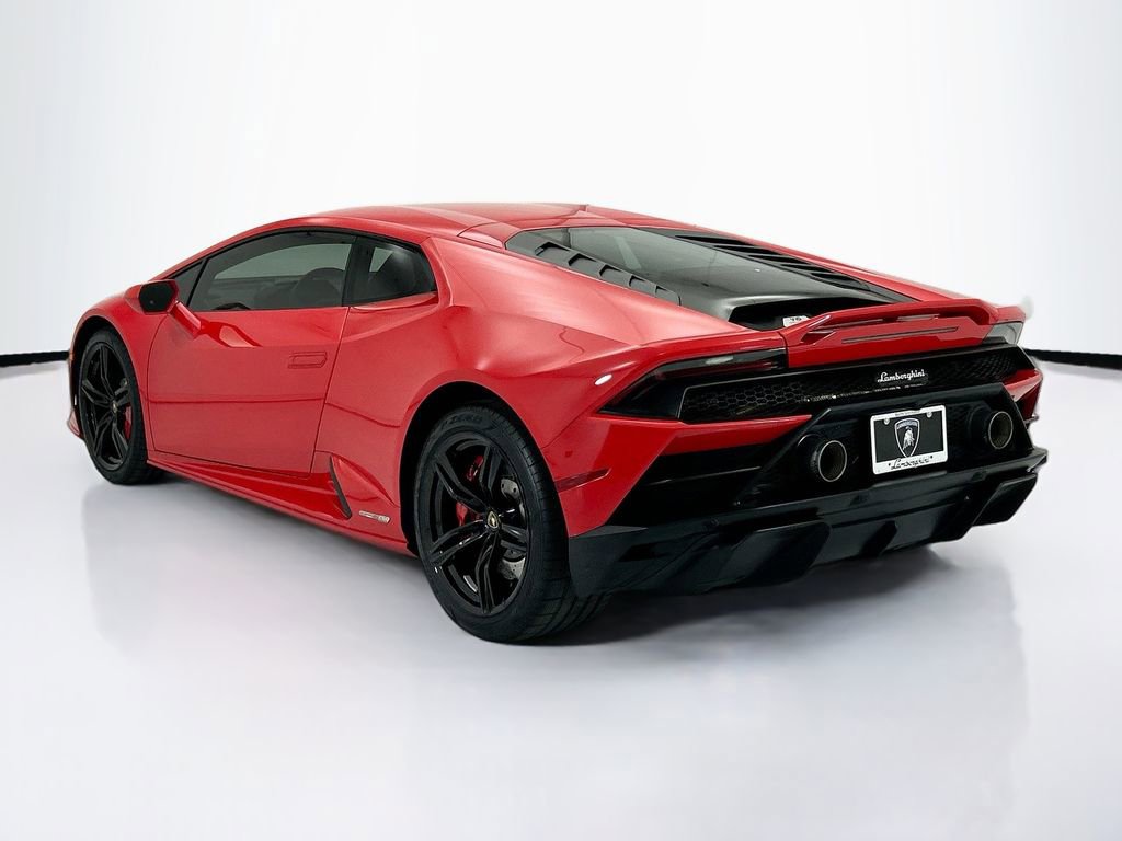 Used 2021 Lamborghini Huracan EVO image 7