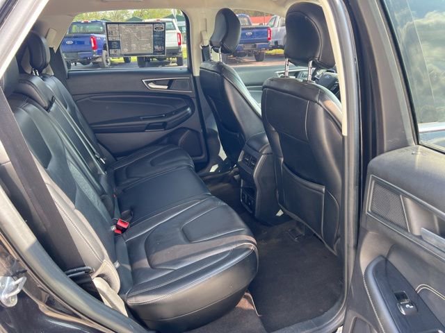 Used 2019 Ford Edge Titanium AWD/4WD image 12