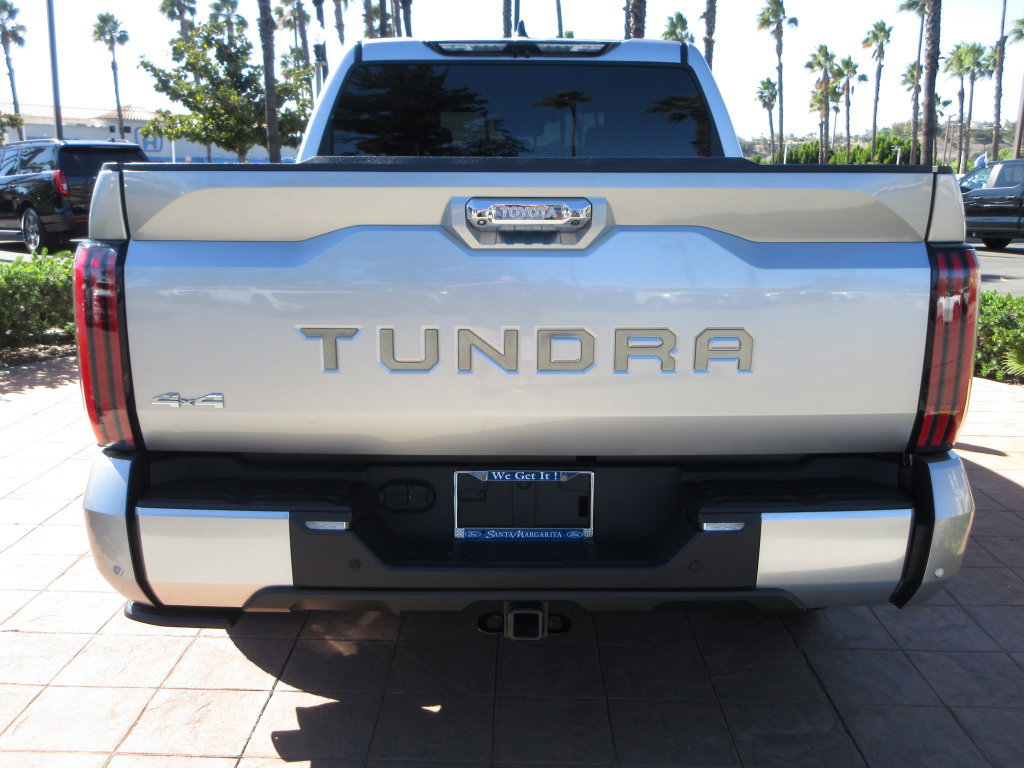 Used 2023 Toyota Tundra Capstone AWD/4WD image 3