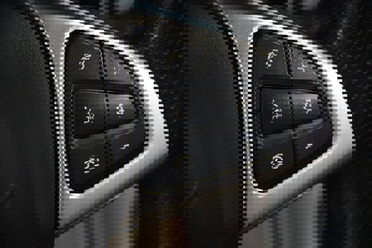 Used 2017 Mercedes-Benz SLC 300 image 17