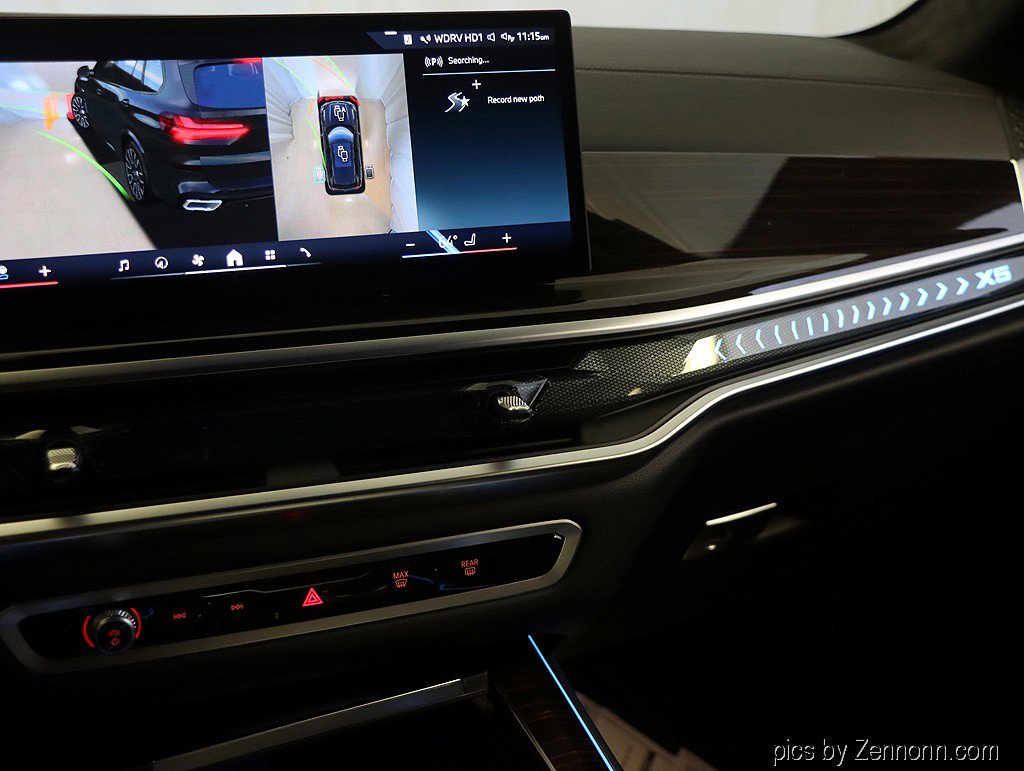 Used 2026 BMW X5 xDrive50e w/ Executive Package image 25