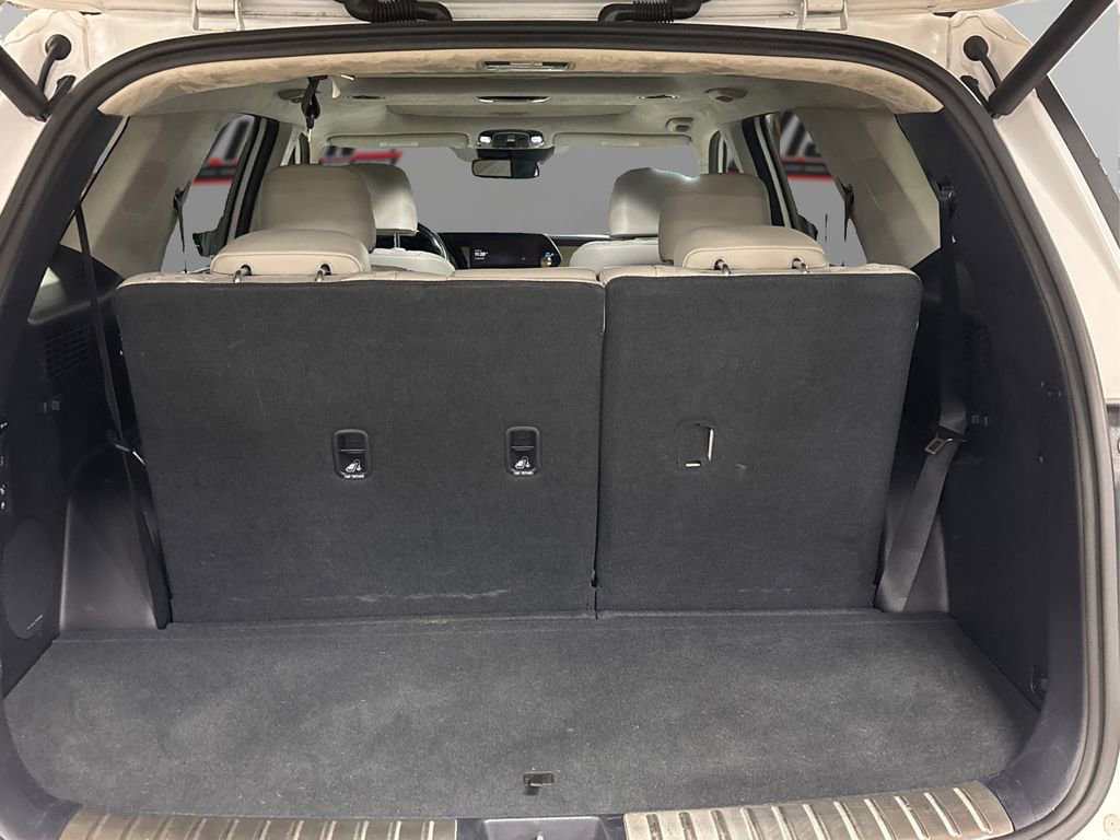 Used 2022 Hyundai Palisade Calligraphy image 11