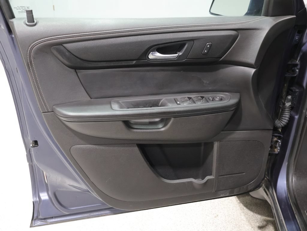 Used 2014 Chevrolet Traverse LT w/ All-Star Edition FWD image 13