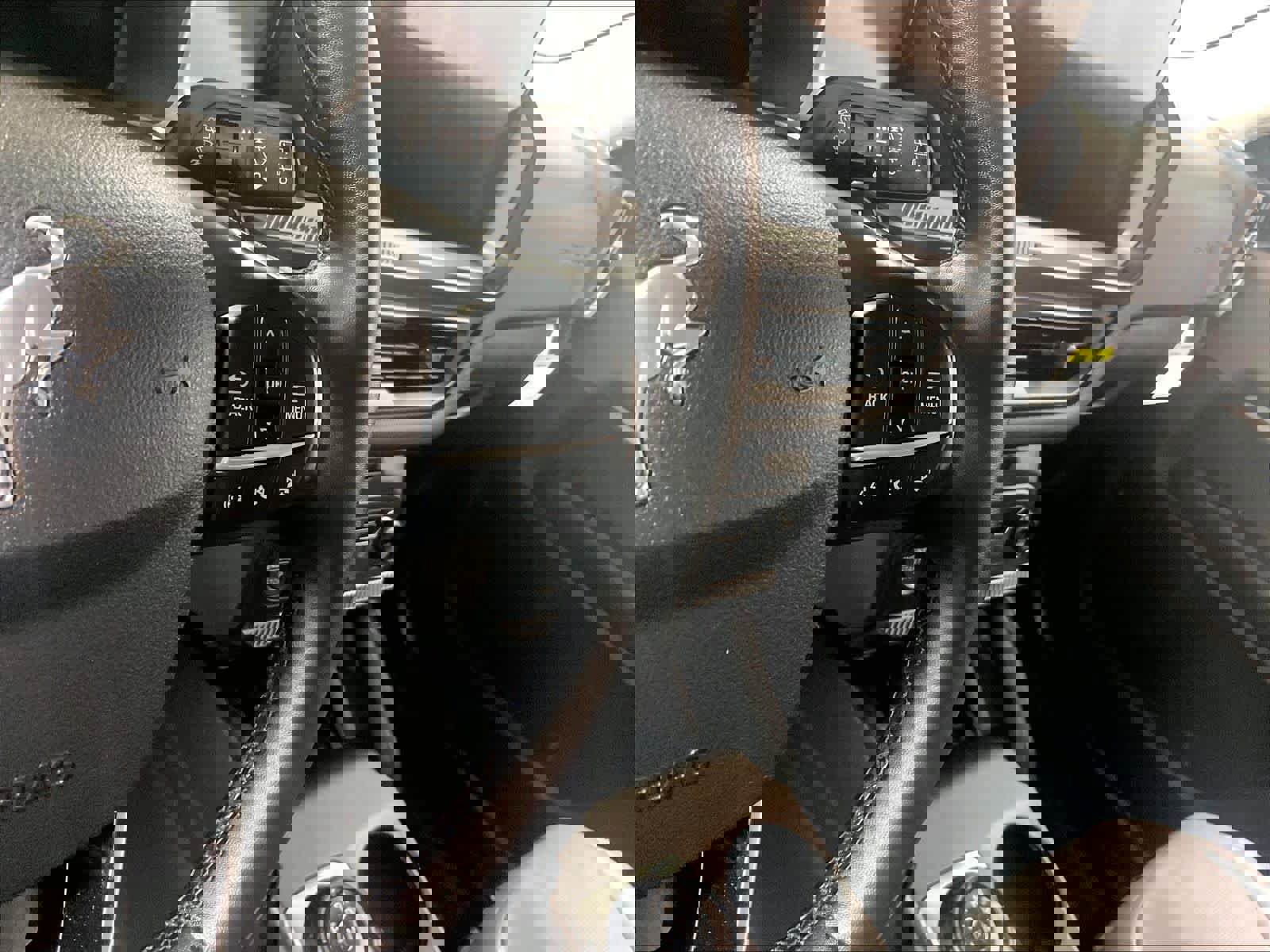 Used 2025 Ford Bronco Sport Badlands image 24