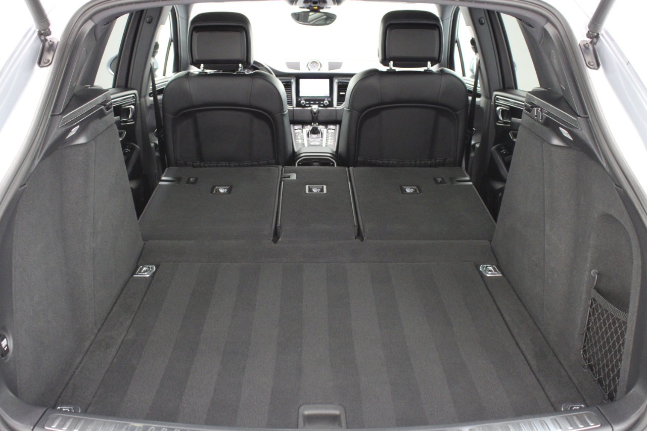 Used 2017 Porsche Macan S image 71