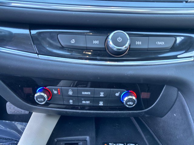 Used 2023 Buick Enclave Essence w/ Experience Buick Package image 22