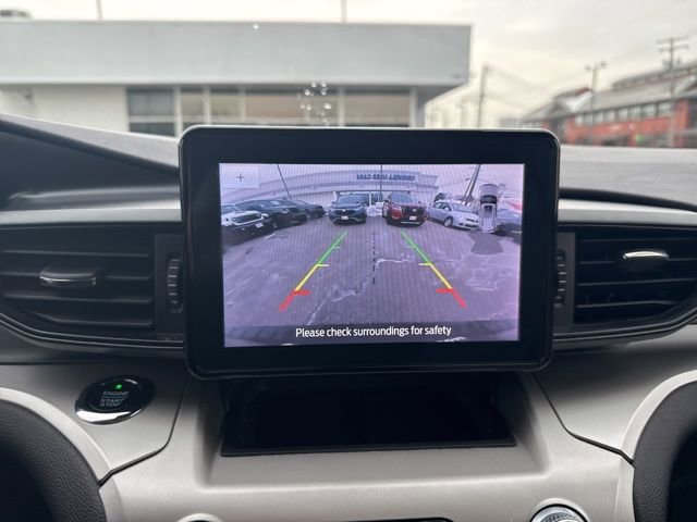 Used 2020 Ford Explorer XLT w/ Comfort Package image 6