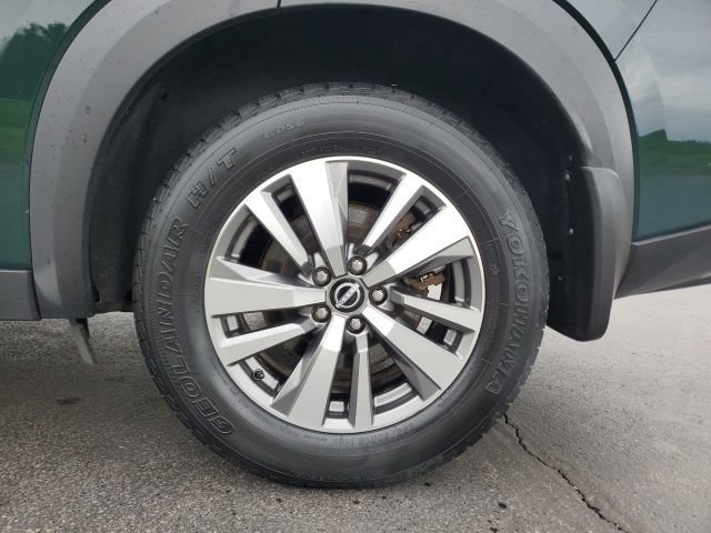 Used 2022 Nissan Pathfinder SL AWD/4WD image 9