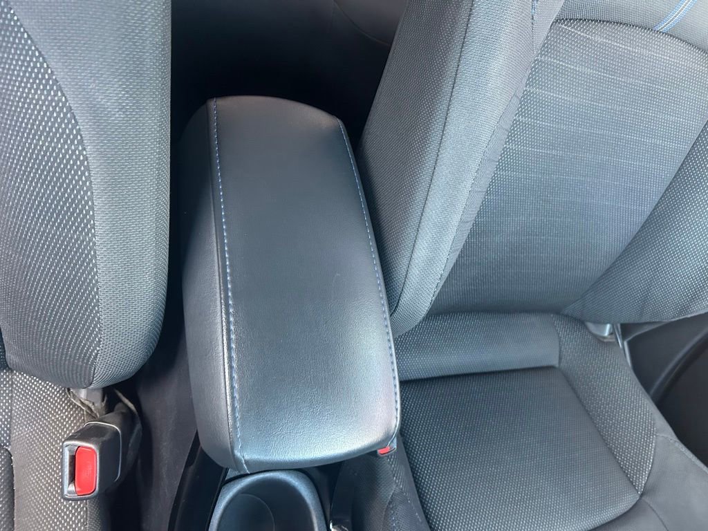Used 2022 Toyota Corolla SE image 38