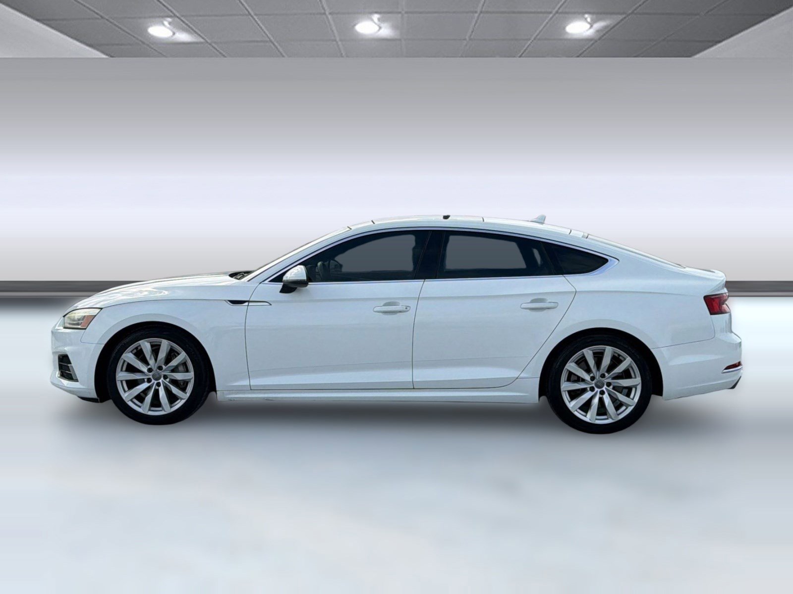 Used 2018 Audi A5 2.0T Premium w/ Convenience Package image 2