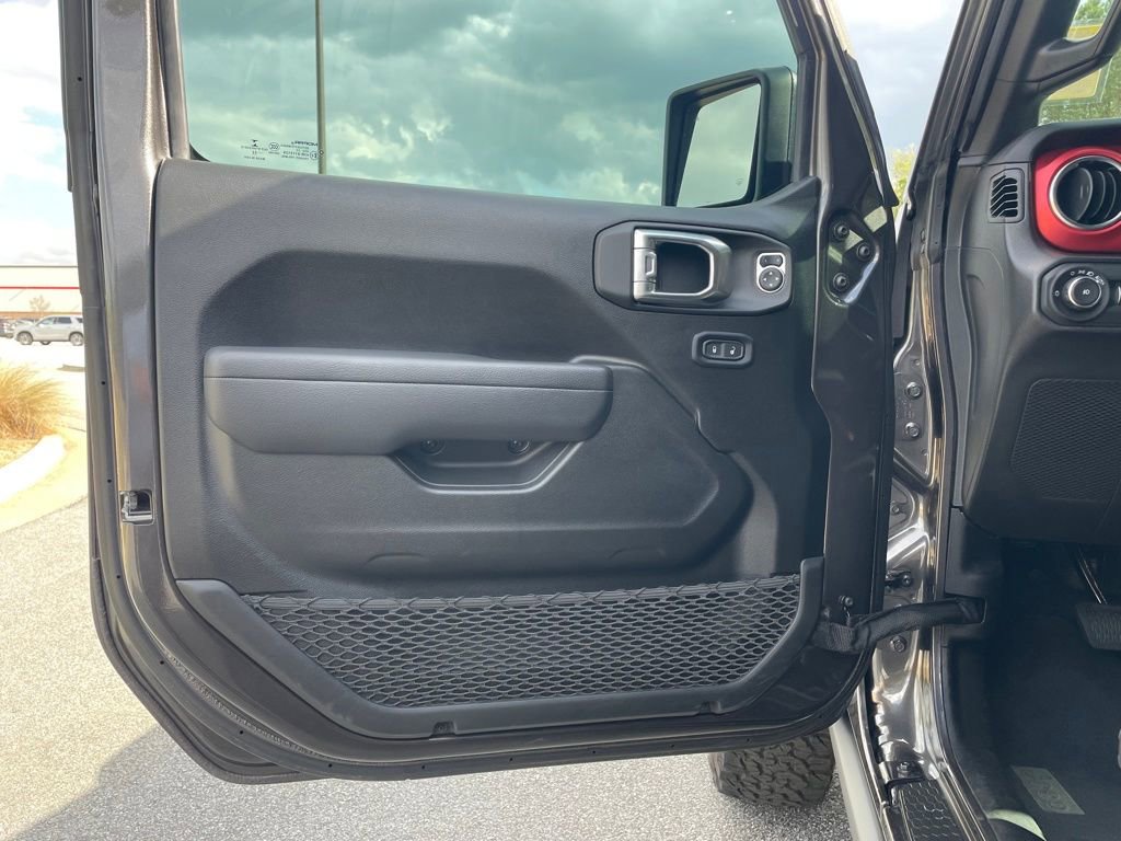 Used 2022 Jeep Wrangler Unlimited Rubicon w/ Dual Top Group image 10