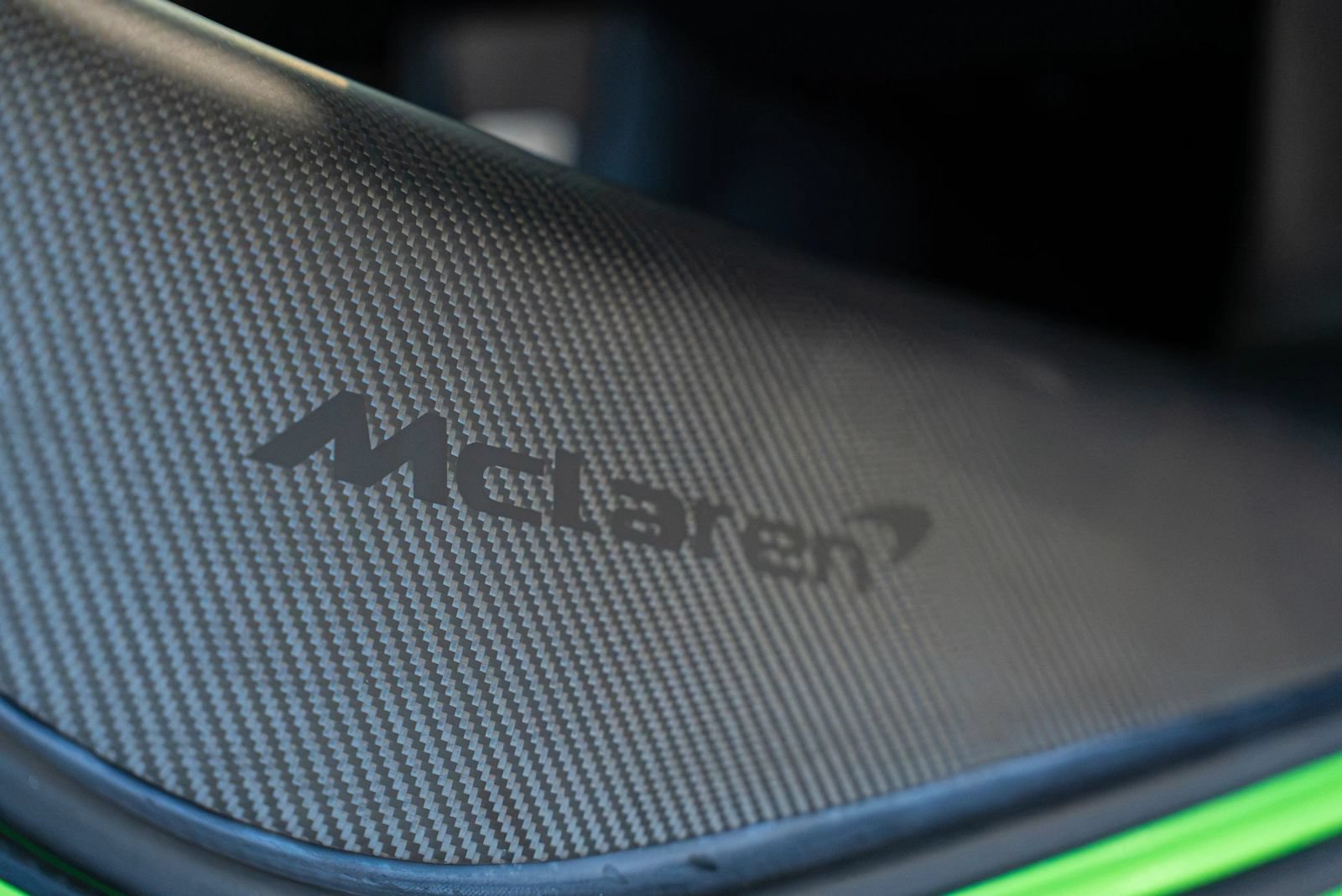 Used 2016 McLaren 570S Coupe RWD image 9