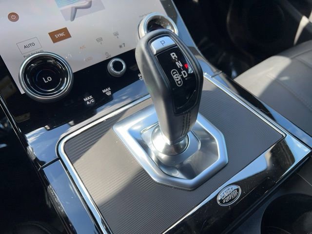 Used 2022 Land Rover Range Rover Evoque R-Dynamic SE image 23