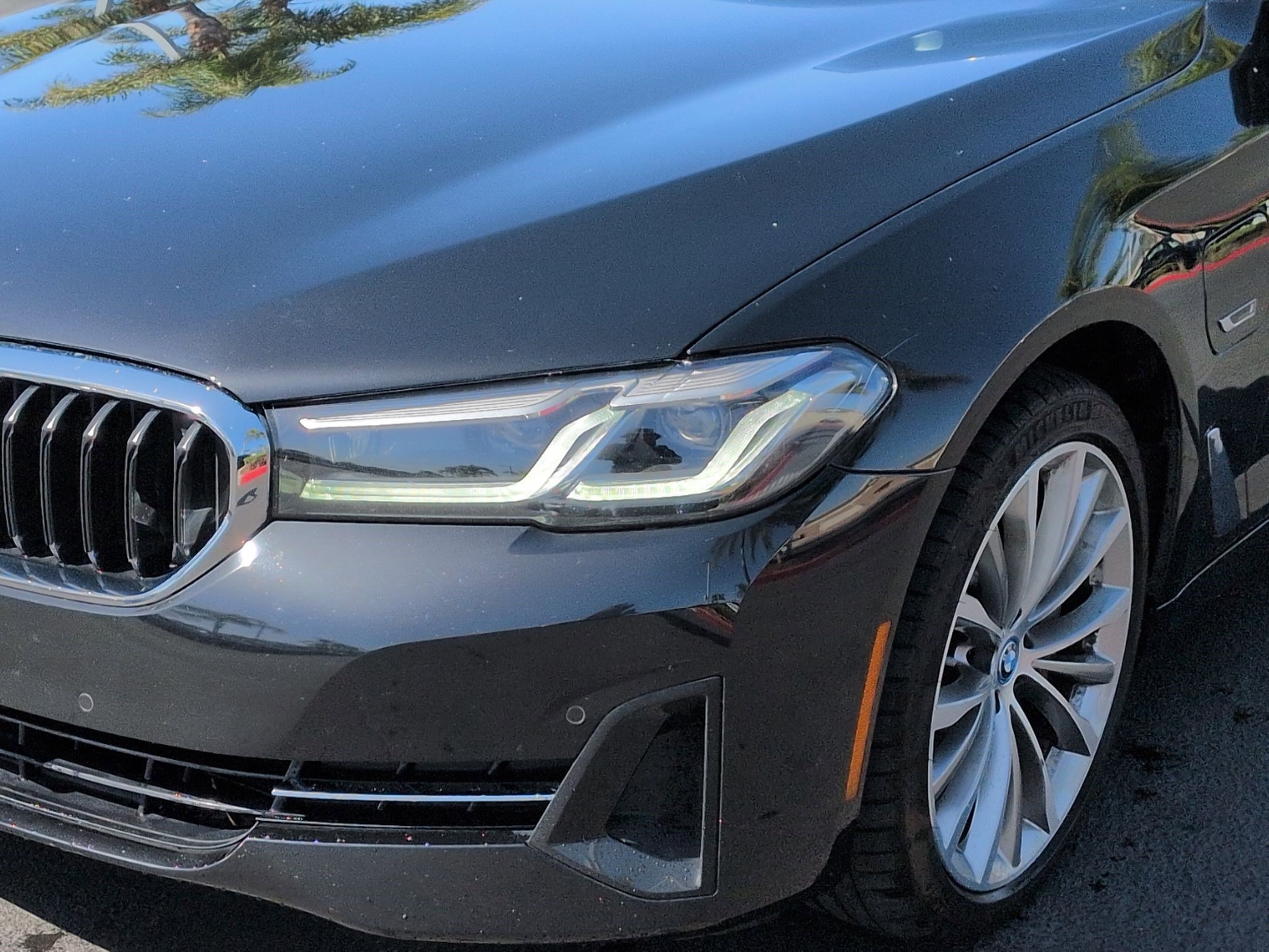 Used 2023 BMW 530e w/ Convenience Package RWD image 6