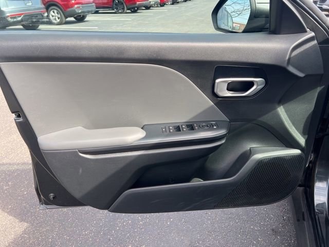 Certified 2025 Kia K4 LXS image 25