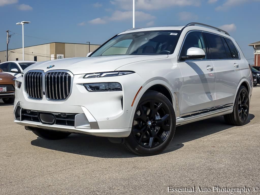 Used 2026 BMW X7 xDrive40i AWD/4WD image 2