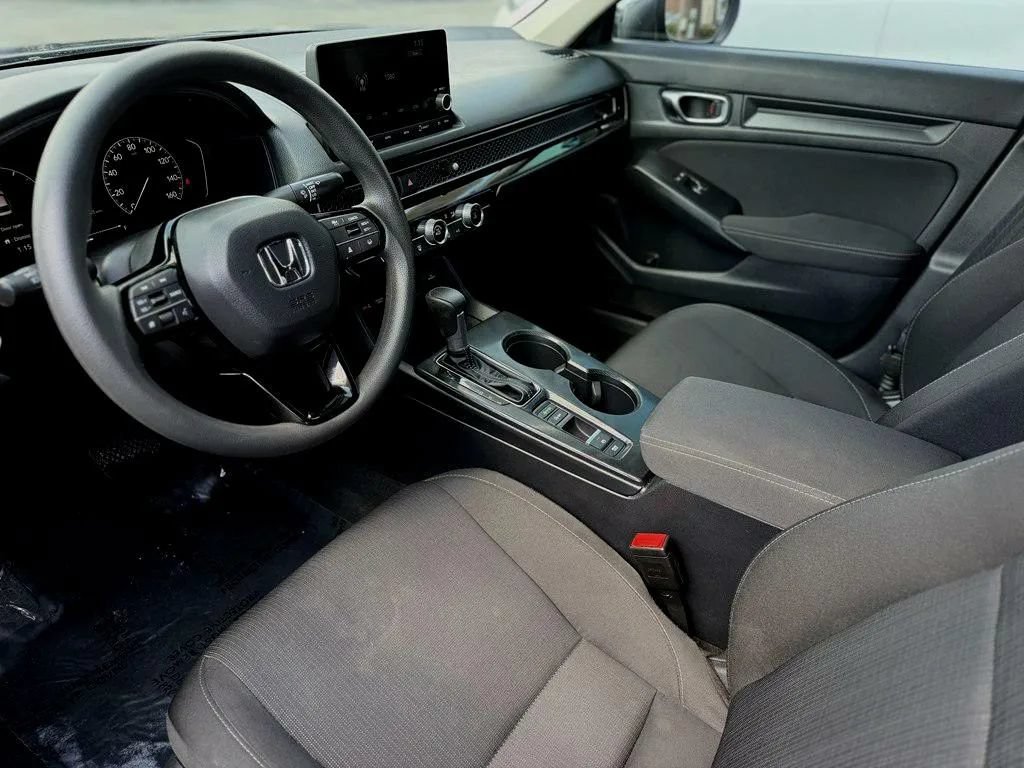 Used 2025 Honda Civic LX image 10