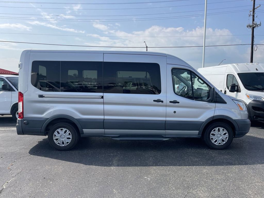 Used 2018 Ford Transit 350 XLT image 5