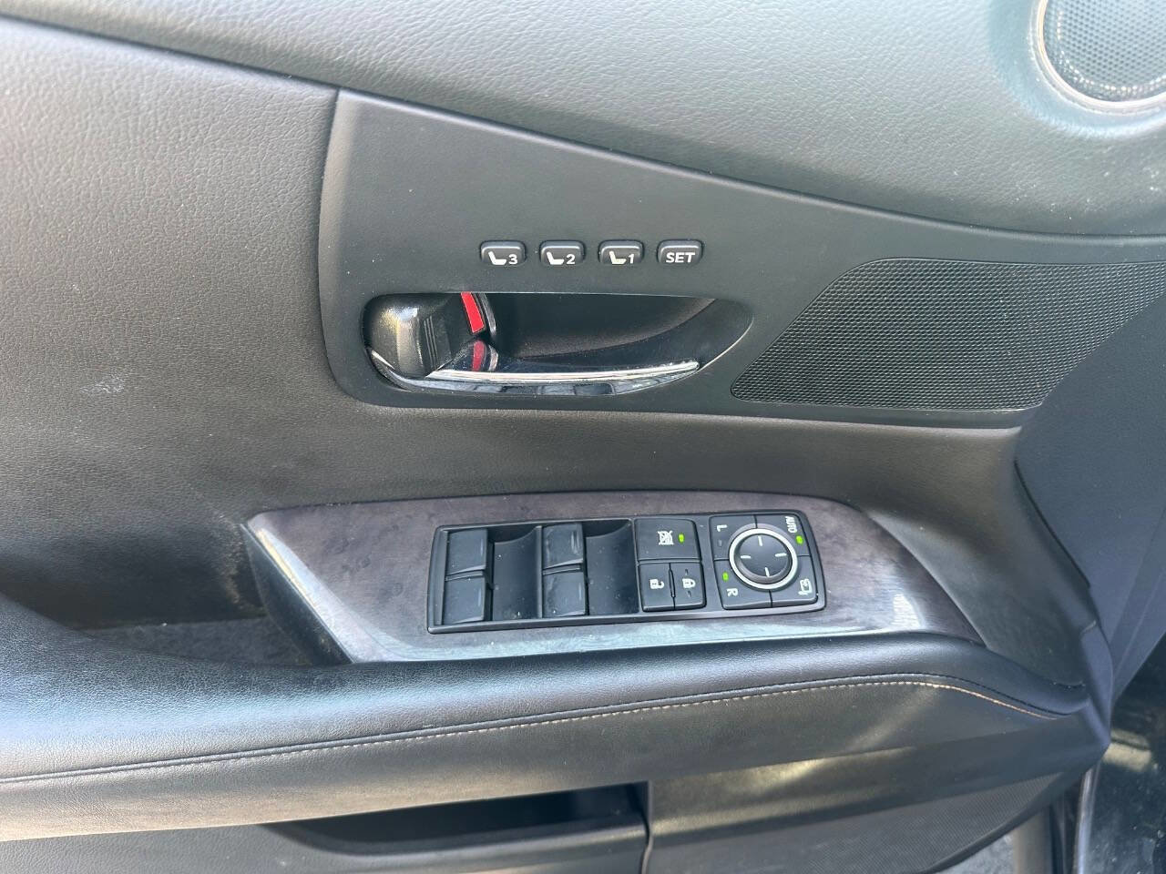 Used 2013 Lexus RX 350 AWD w/ Premium Pkg image 21