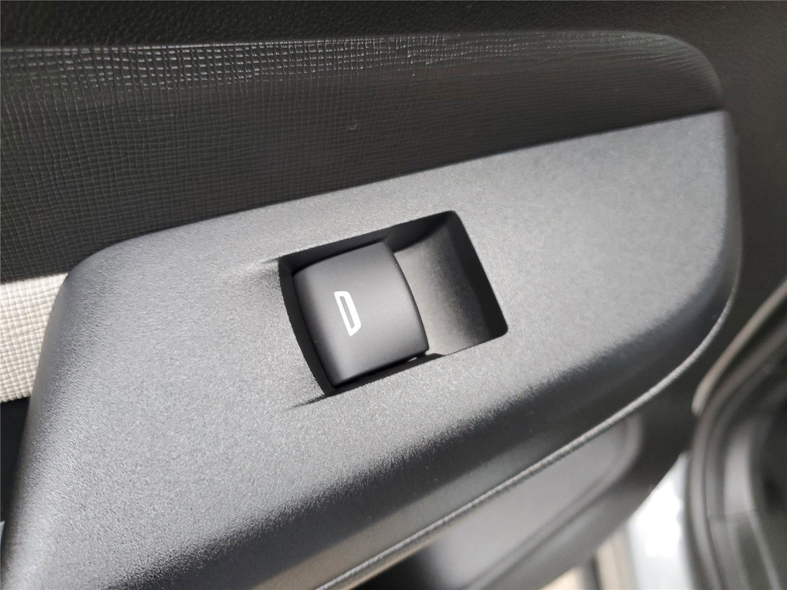 New 2026 Buick Envista Avenir image 14