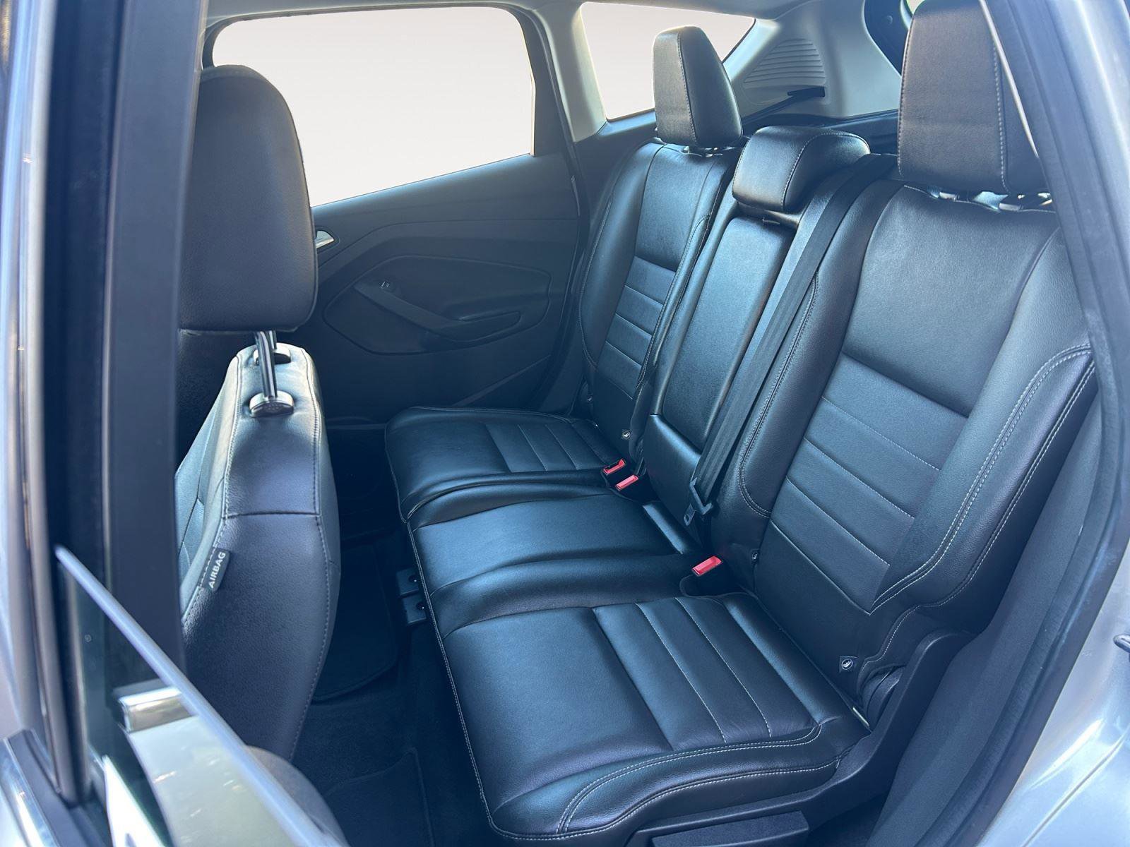 Used 2013 Ford C-MAX SEL FWD image 13