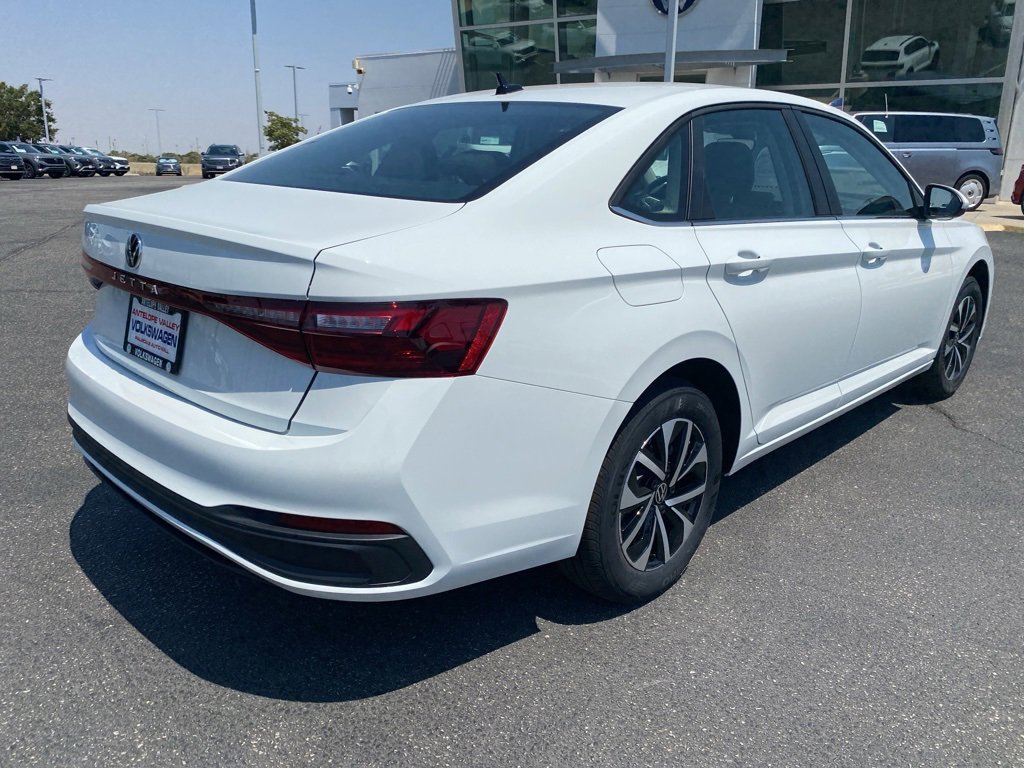 New 2025 Volkswagen Jetta S image 7