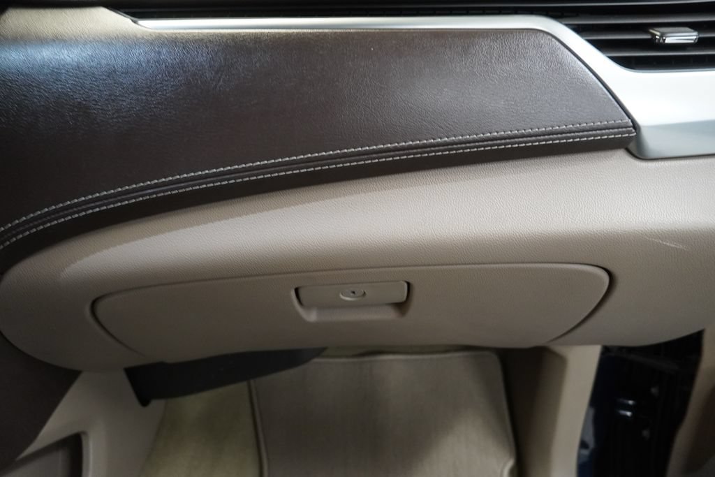 Used 2018 Chevrolet Tahoe LT AWD/4WD image 46
