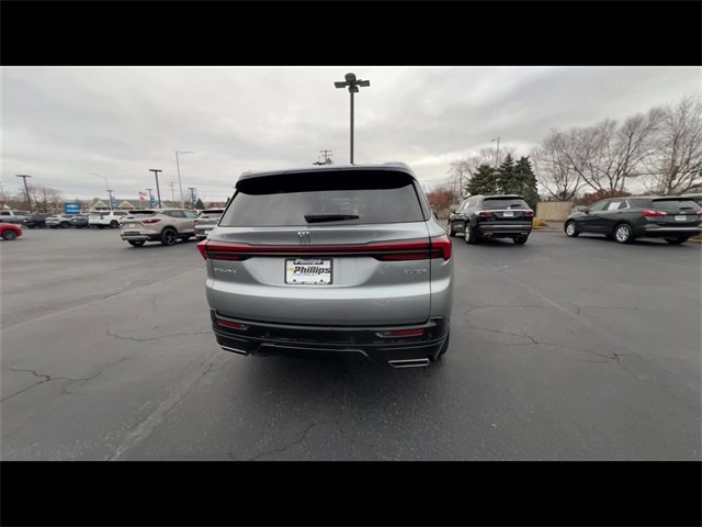 Certified 2025 Buick Enclave Sport Touring image 7