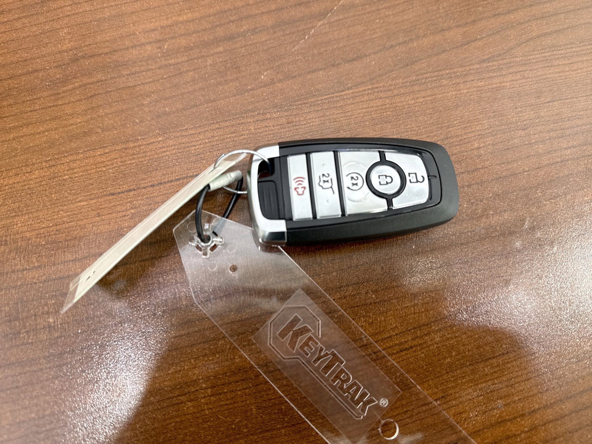 Used 2025 Ford Explorer Active w/ Active Comfort Package image 12