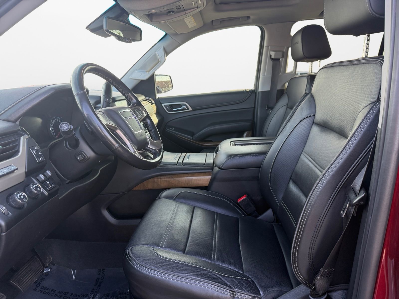 Used 2019 GMC Yukon XL Denali image 9
