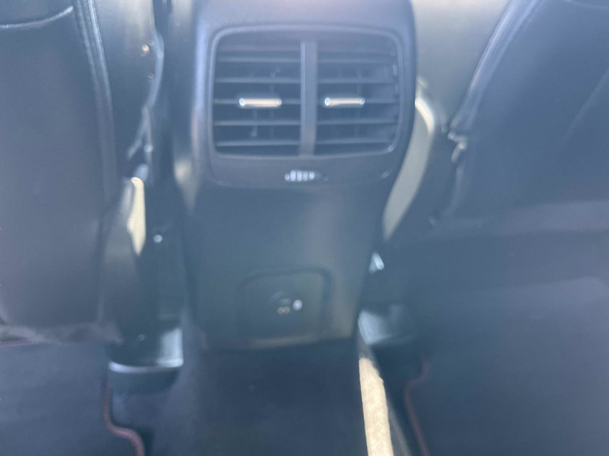 Used 2022 Ford Escape SEL w/ SEL Stealth AWD Package image 17