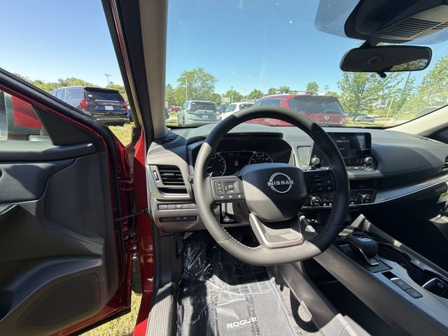 New 2026 Nissan Rogue SV AWD/4WD image 13