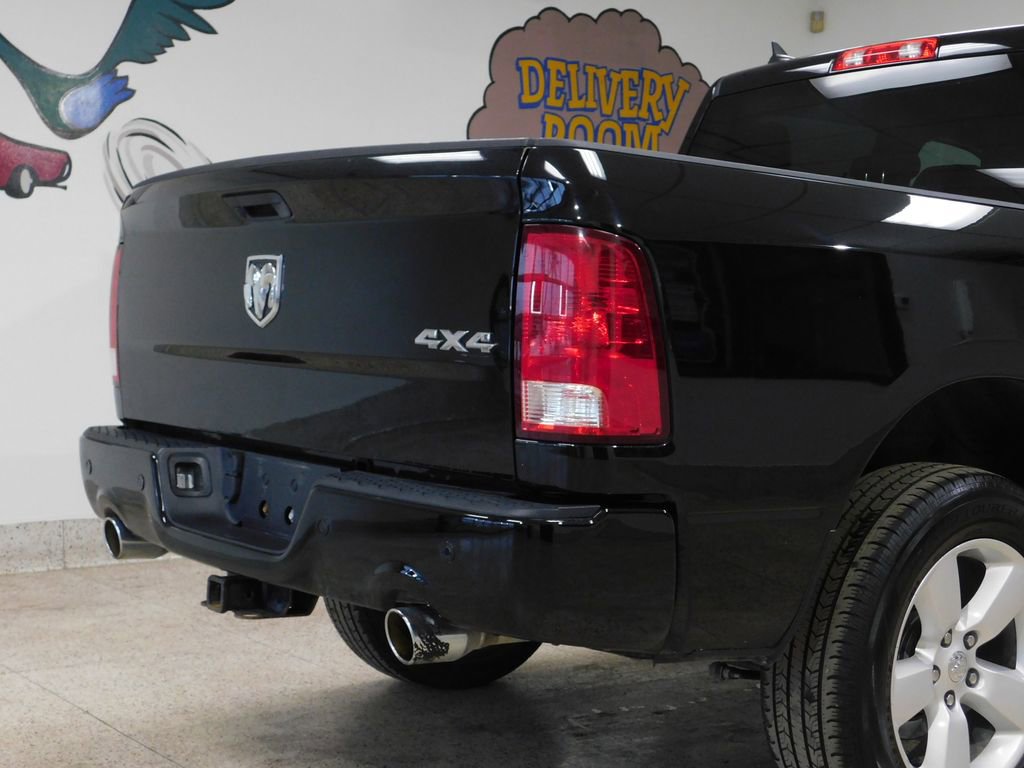 Used 2022 RAM 1500 Express w/ Wheel & Sound Group image 86