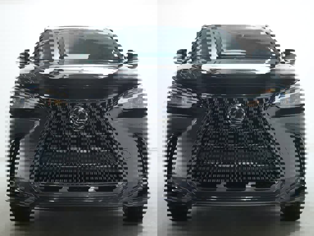 Used 2023 Lexus NX 350 AWD image 5