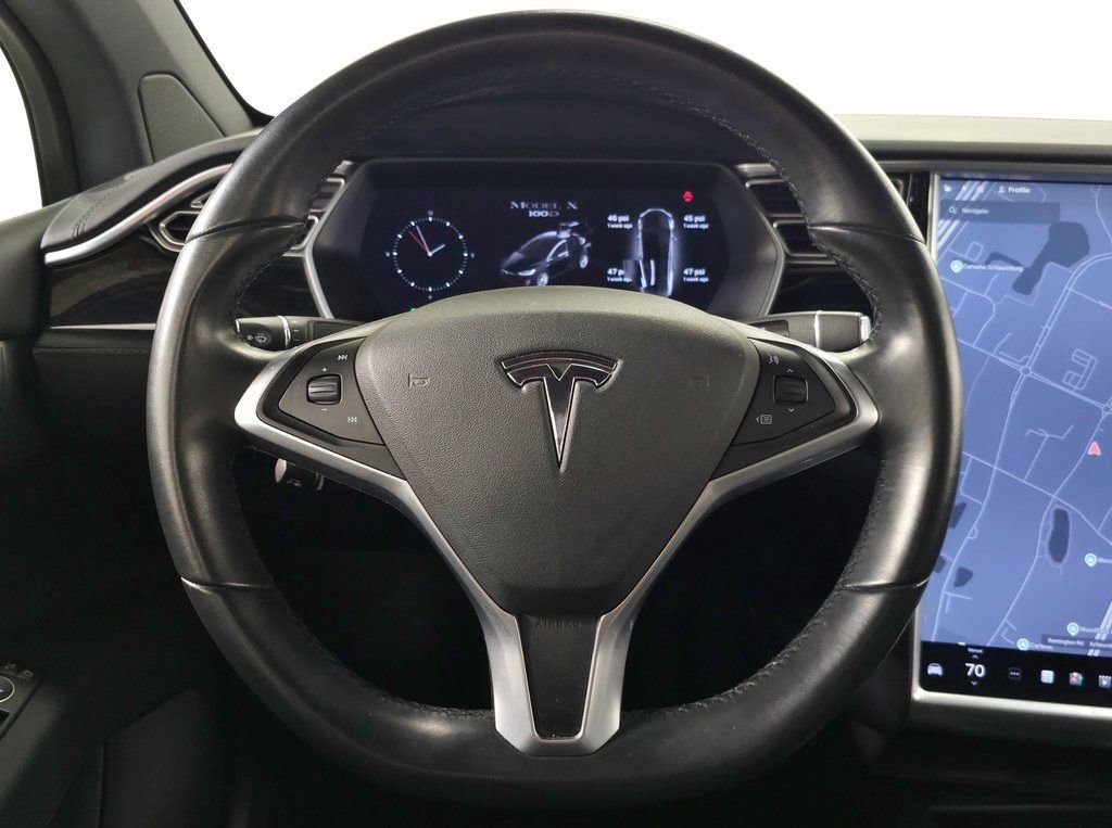 Used 2018 Tesla Model X 75D image 18