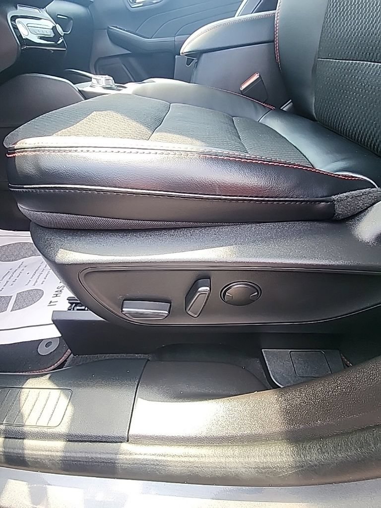 Used 2023 Ford Escape ST-Line w/ Tech Pack #1 AWD/4WD image 20