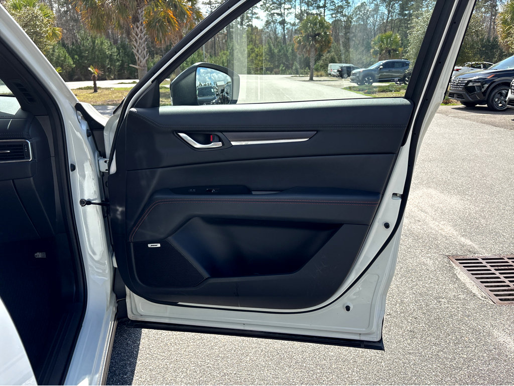 Used 2025 MAZDA CX-5 Carbon Edition image 12