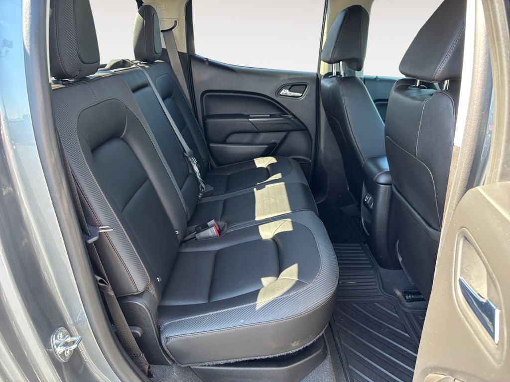 Used 2021 GMC Canyon AT4 w/ Driver Alert Package AWD/4WD image 23