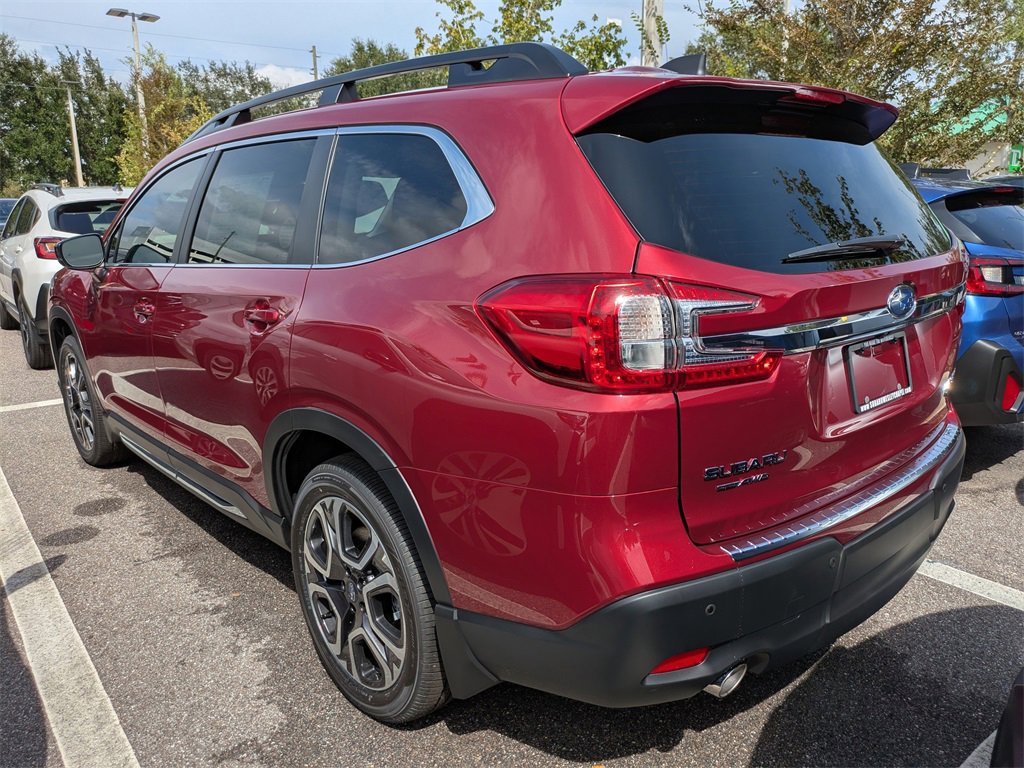 New 2025 Subaru Ascent Limited image 4