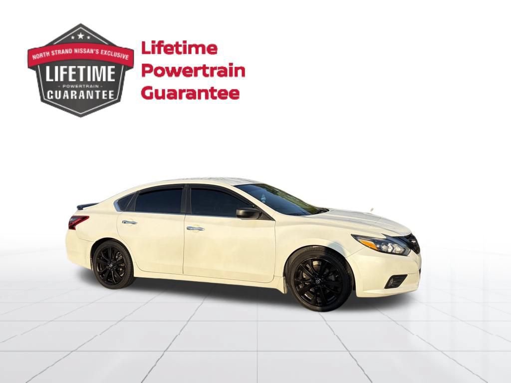 Used 2018 Nissan Altima 2.5 SR w/ SR Midnight Edition FWD image 10